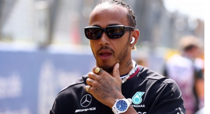 After receiving harsh criticism, Lewis Hamilton hits back at ‘short-minded’ F1 legend