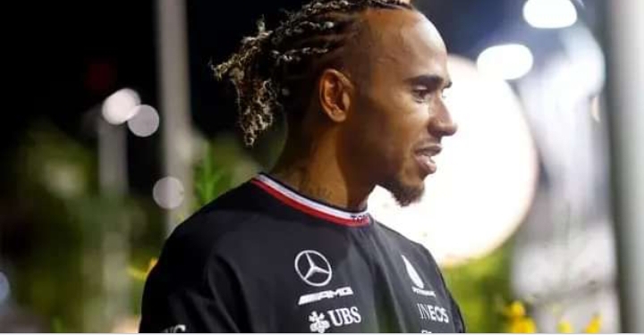 Lewis Hamilton is advised to think about leaving Mercedes because an F1 rival would be a “perfect fit” for him.