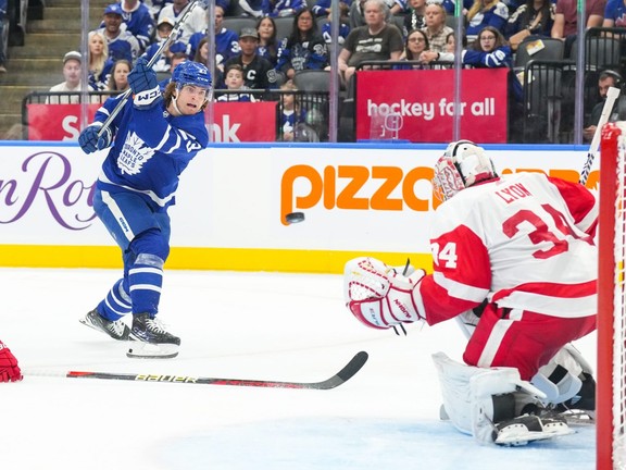 As coach Sheldon Keefe tinkers with the Maple Leafs’ lines, Matthew Knies receives a promotion.