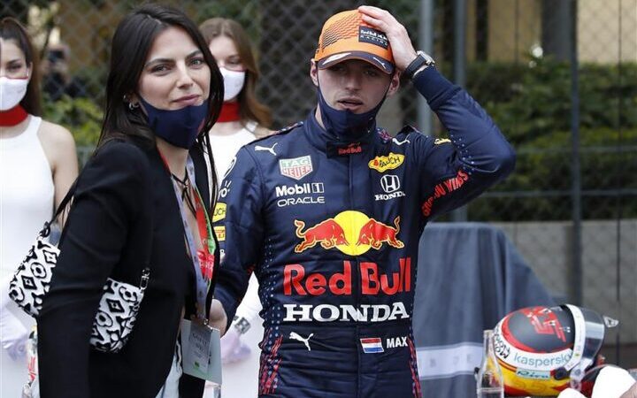 Kelly Piquet sends heartfelt message to Max Verstappen