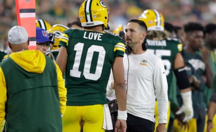 8 Things that have gone wrong for the Packers on offense