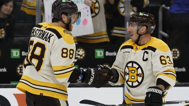 Bruins Postgame: Pasta Served For Legends; Bruins Win 3-1