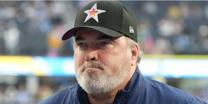 NFL Fans Crushed Cowboys’ Mike McCarthy Over Dreadful Decisions in Final Seconds of Loss