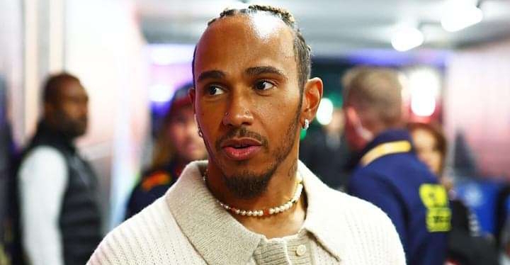 Lewis Hamilton risks being fined for ignoring a mandatory rule for FIA Formula 1 drivers.