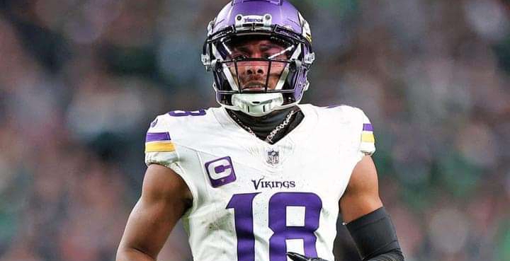 Vikings’ Justin Jefferson unlikely to play ‘MNF’ vs. Bears in Week 12 despite improving hamstring.