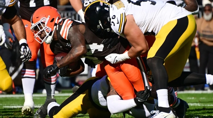 Alex Highsmith fined a mind blowing amount for hit on QB Dorian Thompson-Robinson in Steelers loss to Browns