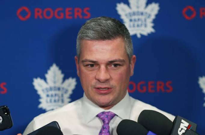 Maple Leafs’ Sheldon Keefe Defends Mitch Marner’s Play After Being Critical of Star Earlier in the Day