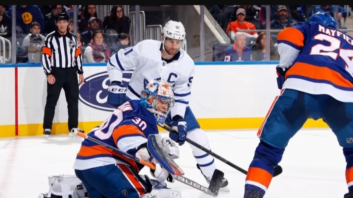 Maple Leafs captain John Tavares on cusp of milestone as Toronto visits NY Islanders