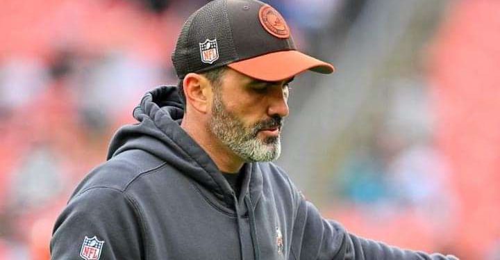 Steelers captain Kenny Pickett brutally insult Cleveland browns head coach