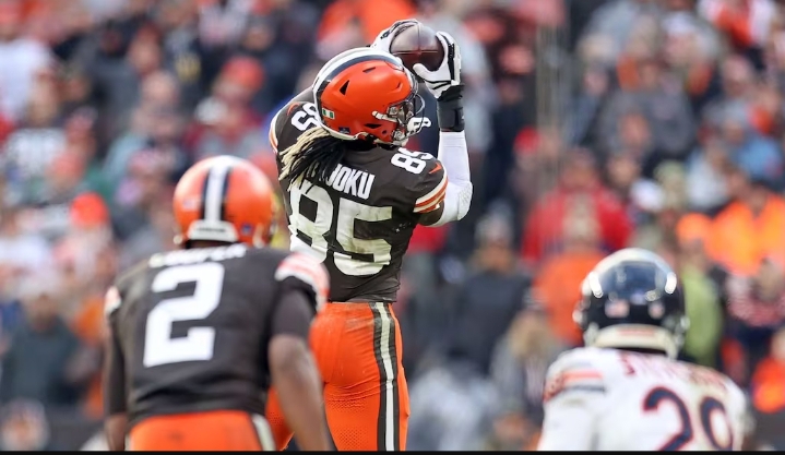 Browns have no shortage of unlikely heroes in win over Chicago Bears