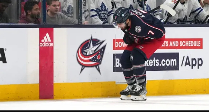 WATCH: Blue Jackets’ Sean Kuraly collapses behind team bench after hit in scary scene