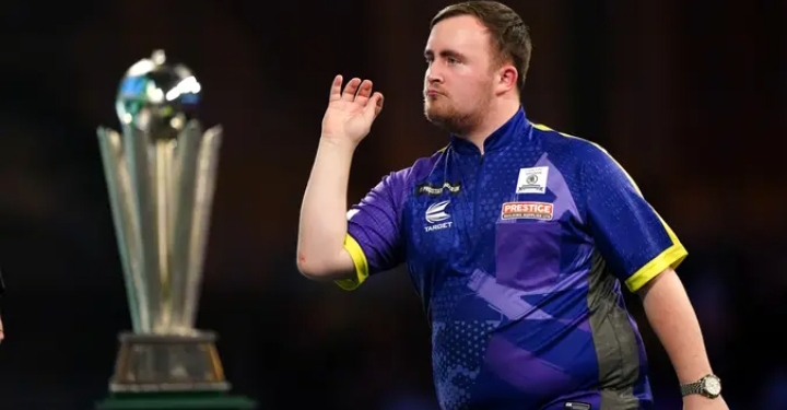 Luke Littler hit with ‘unfair’ comment by darts rival after winning return at Bahrain Masters
