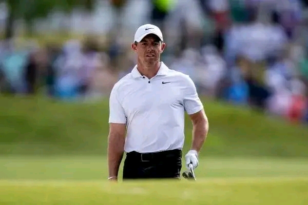 Brilliant Rory McIlroy fires big PGA Champs warning as Aussie Day slides