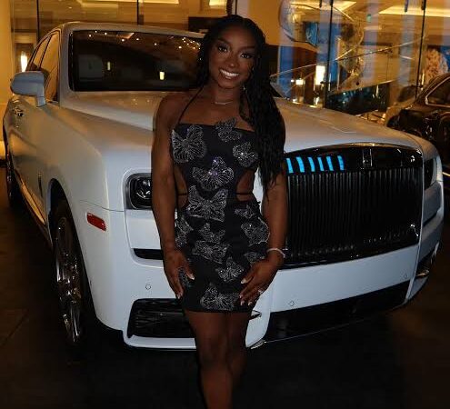 BREAKING NEWS: Congratulations to Simone Biles as she has been gifted a brand new rolls Royce 2024 model by a famous celebrity to celebrate her record breaking