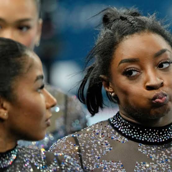 Simone Biles looks homeless with her hair and I can offer help, Simone Biles rival sends bombshell messages to her